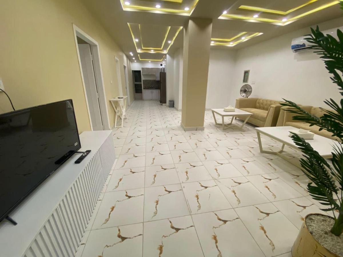 Luxe Suites Bahria Town Лахор Экстерьер фото